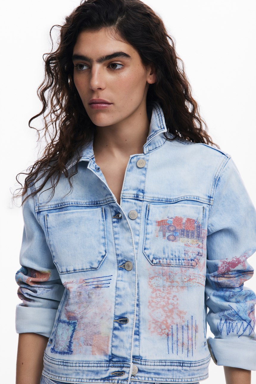 DENIM JACKET